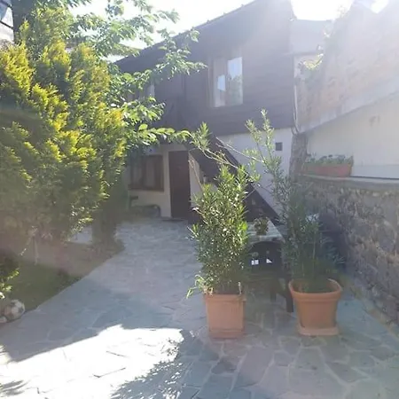 Διαμέρισμα студио в близост до църквата и центъра на града *